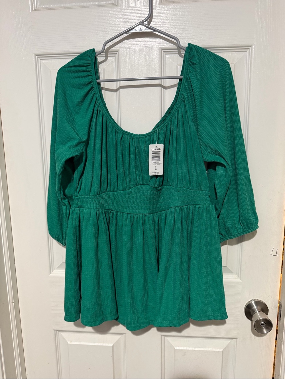 Nwt- torrid emerald green top 0x